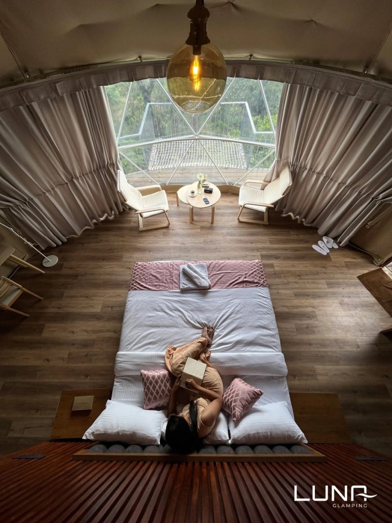 How Luna Glamping builds a high-ticket B2B funnel with WooCommerce and Google