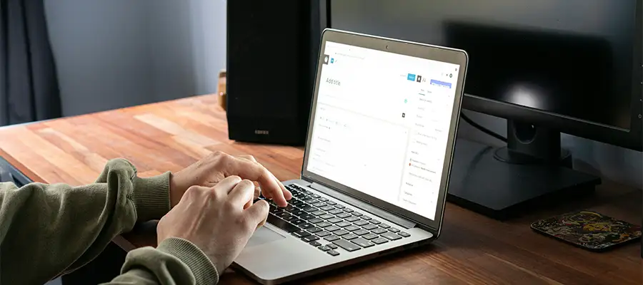 Personally written content helps readers learn about your personality.